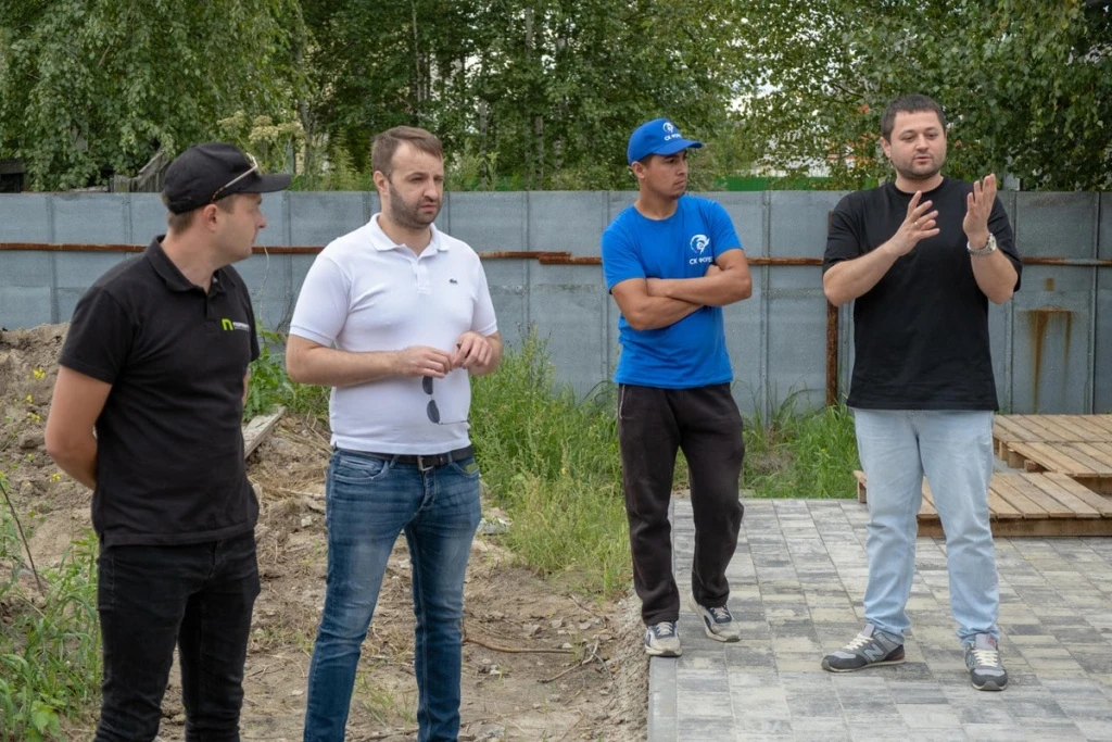 DSCF9891-min.jpg DSCF9891-min.jpg