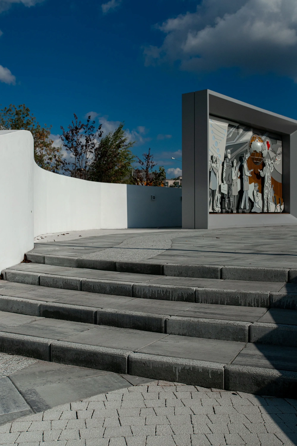 Сквер Медицинских работников в Тюмени