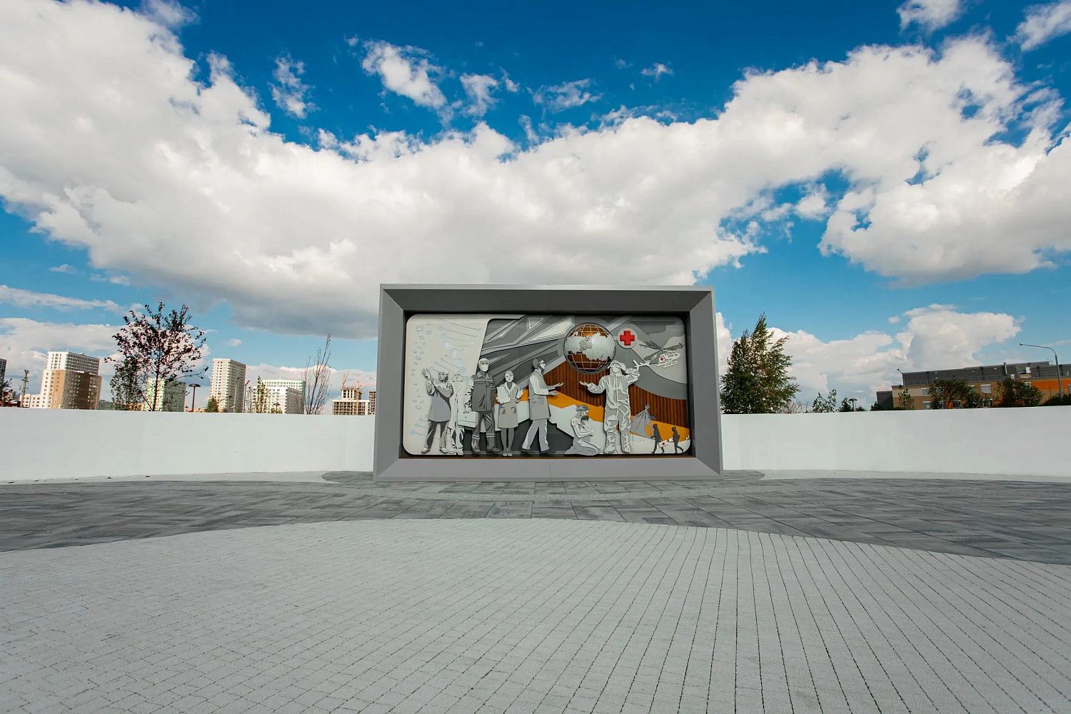 Сквер Медицинских работников в Тюмени