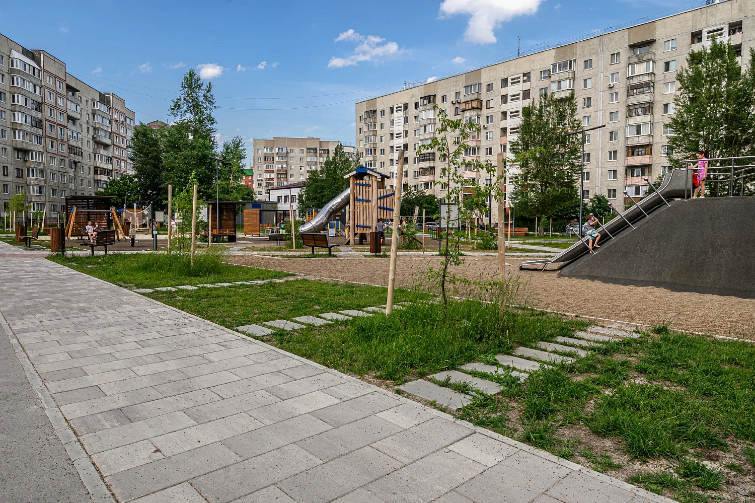 Сквер Добровольцев в Тюмени (Московский тракт, 163)